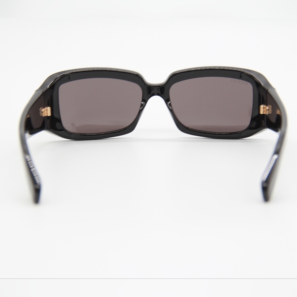 NEW GUCCI SUNGLASSES GG1403S 001 BLACK EYEWEAR - Picture 7 of 11